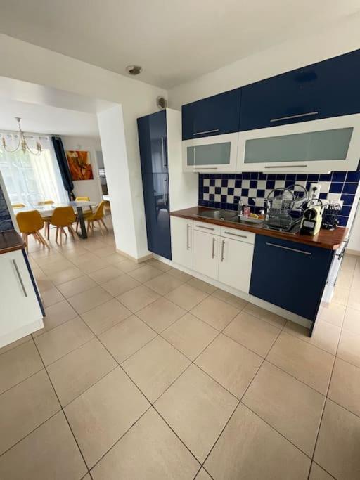 Maison De Vacances Familiale Ouistreham Esterno foto